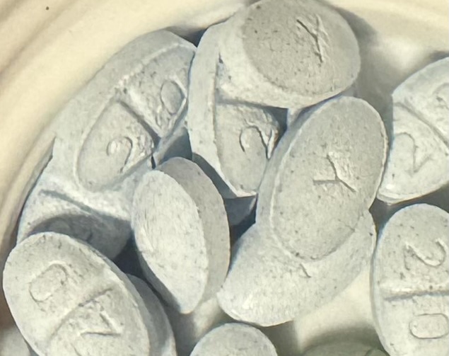 blue y 20 pill