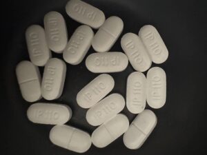 ip 110 white pill